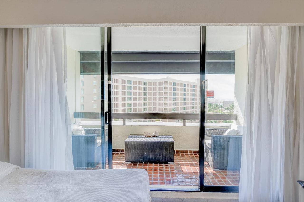 Condos In Prime Cancun Location Plus 3 Pools Zewnętrze zdjęcie