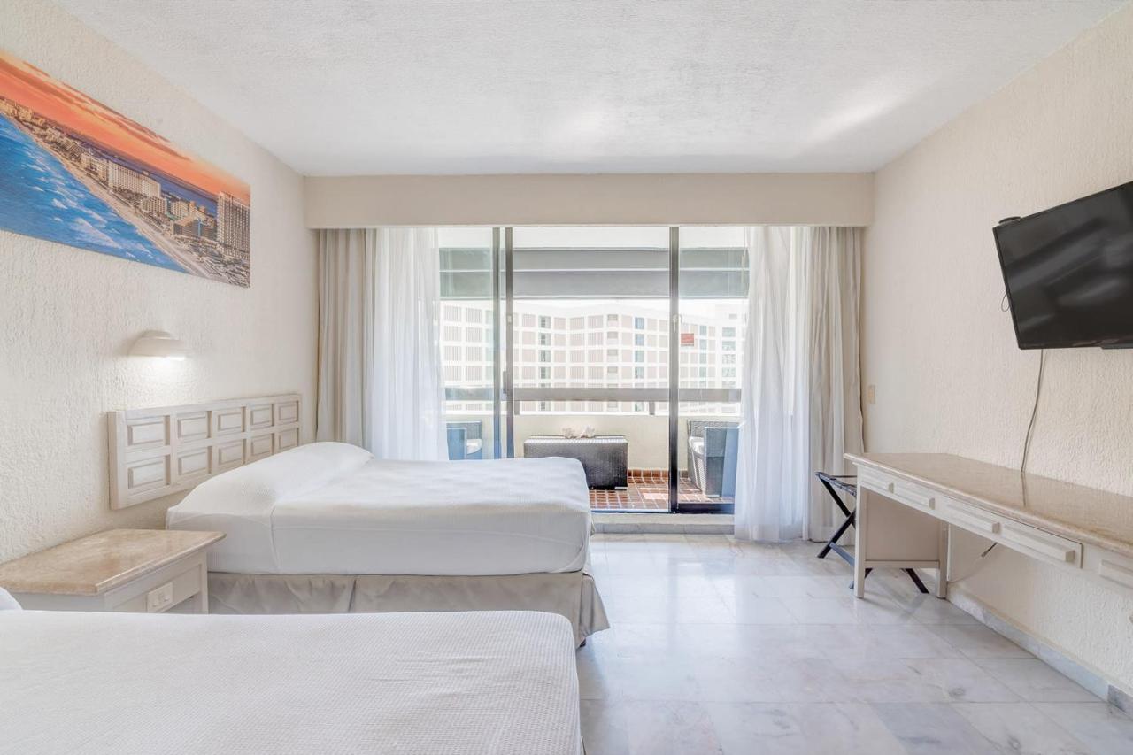 Condos In Prime Cancun Location Plus 3 Pools Zewnętrze zdjęcie